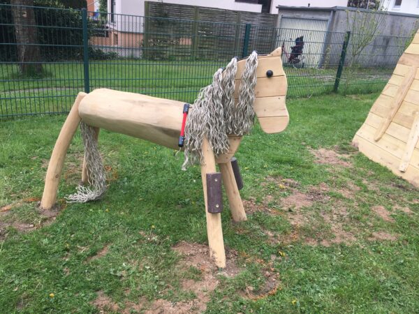 Pferd