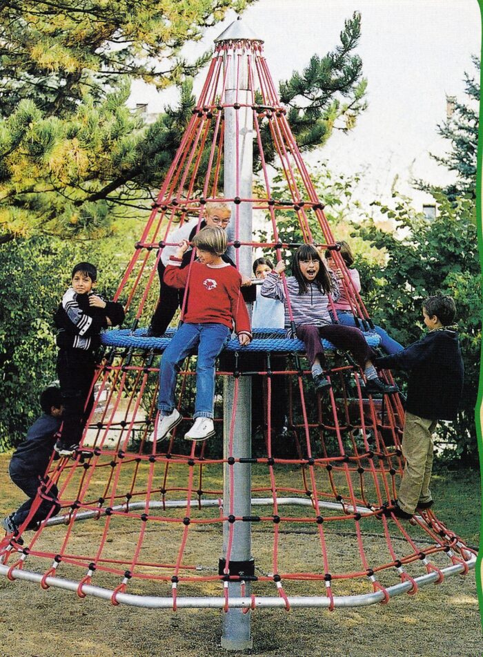 große Katalog Spielplatzgeräte kaufen in 32756